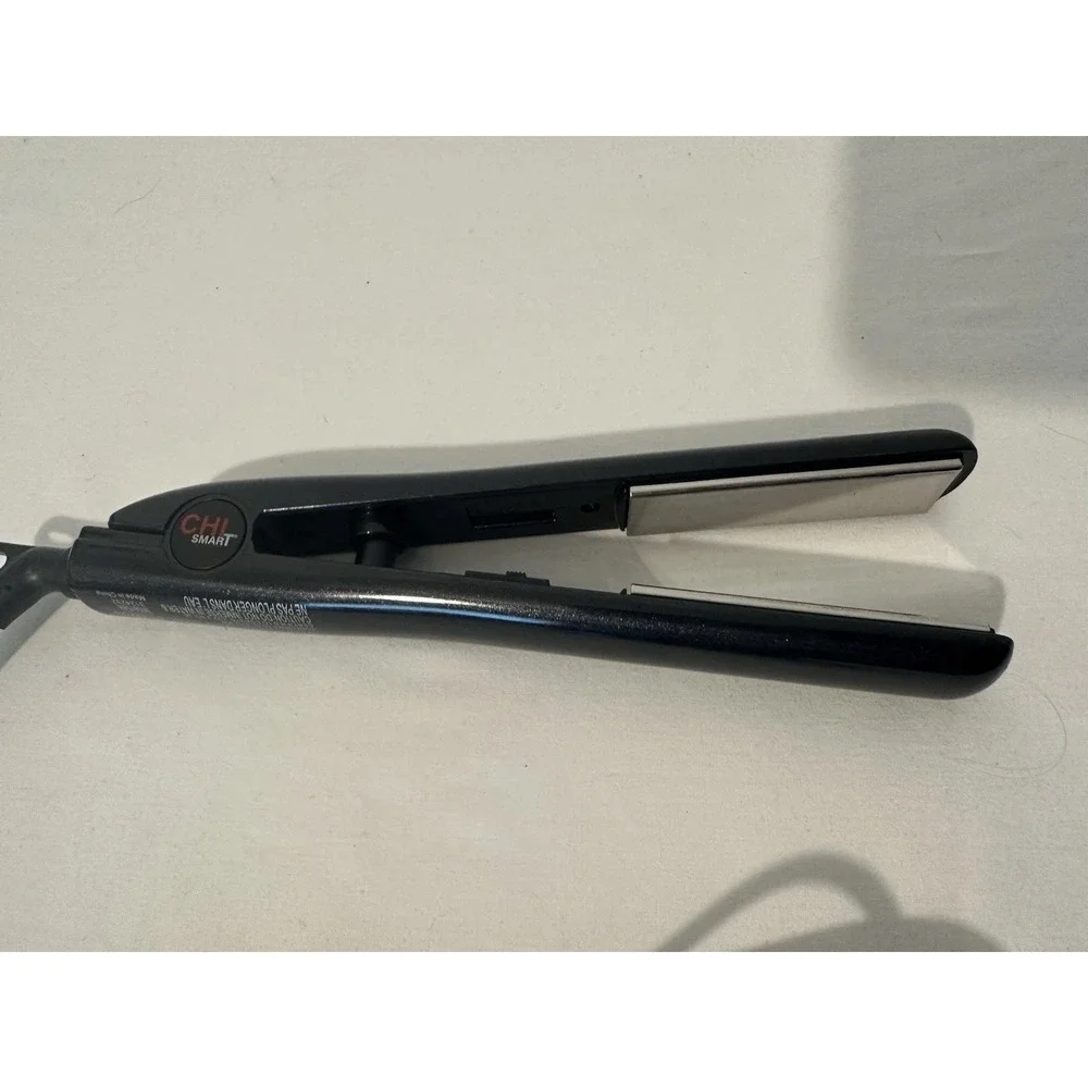 CHI Smart Hair Travel Straightener‎ Flat Iron CS1021 Ceramic Plates Dual Voltage